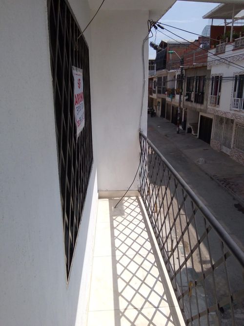 Casa de 9 alcobas en venta en Primavera, Cali, 385 m² · foto 13 de 24