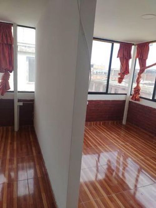 Casa de 9 alcobas en venta en Primavera, Cali, 385 m² · foto 14 de 24