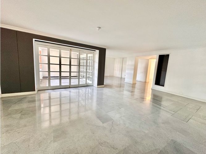 Apartamento de 3 alcobas en venta en Arboledas, Cali, 311 m² · foto 3 de 16