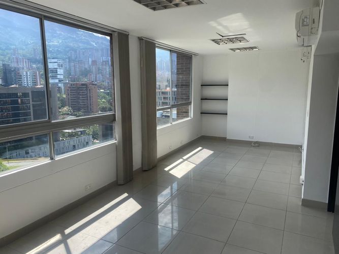 Oficina en arriendo en Vía Las Palmas, Medellín, 70 m² · foto 3 de 18