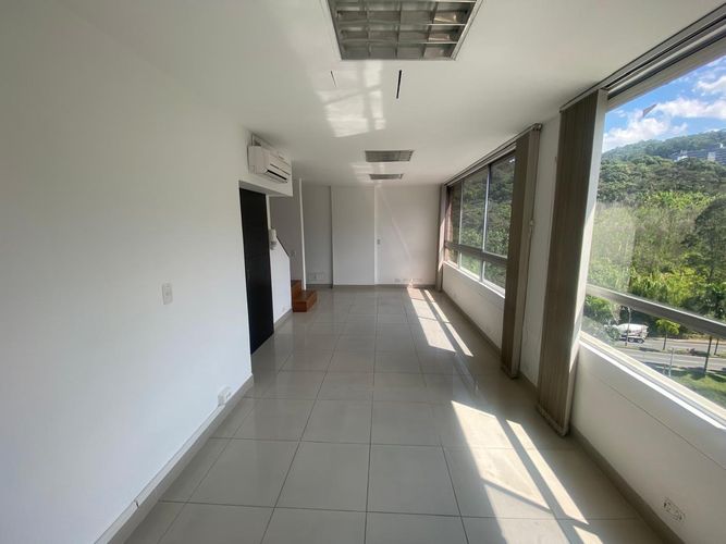 Oficina en arriendo en Vía Las Palmas, Medellín, 70 m² · foto 10 de 18