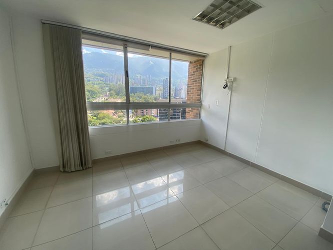 Oficina en arriendo en Vía Las Palmas, Medellín, 70 m² · foto 14 de 18