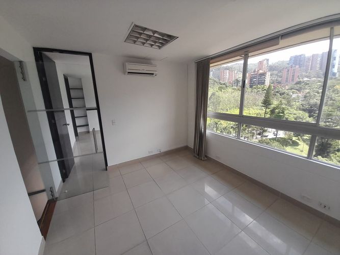 Oficina en arriendo en Vía Las Palmas, Medellín, 70 m² · foto 13 de 18