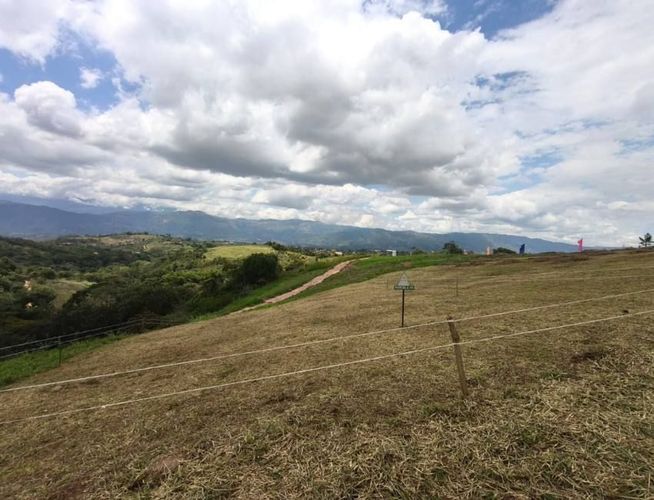 Lote en venta en Ruitoque, Piedecuesta, 450 m² · foto 13 de 18