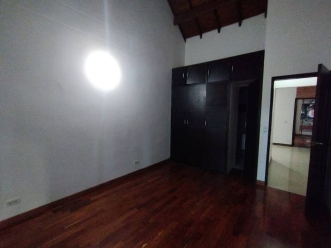 Casa de 3 alcobas en venta en Suramerica, Itagüí, 240 m² · foto 13 de 20