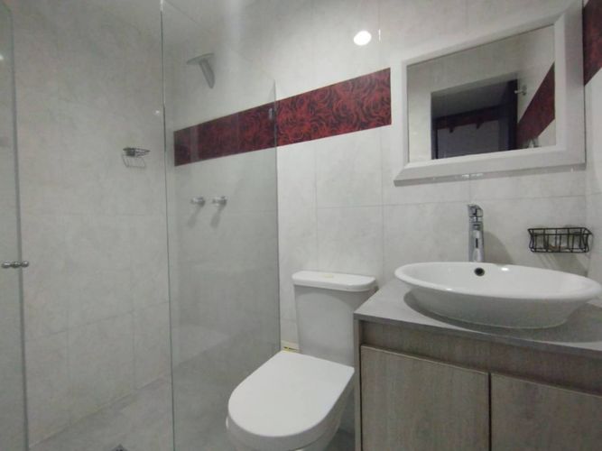 Casa de 3 alcobas en venta en Suramerica, Itagüí, 240 m² · foto 17 de 20