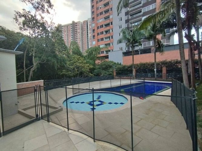 Casa de 3 alcobas en venta en Suramerica, Itagüí, 240 m² · foto 20 de 20