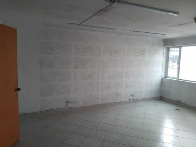 Consultorio en arriendo en Camino Verde, Envigado, 37 m² · foto 5 de 10