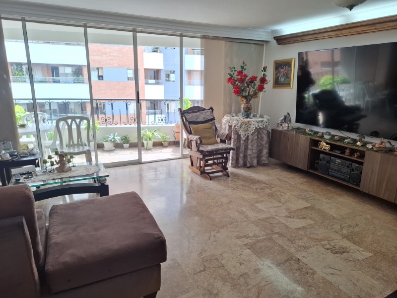 Apartamento en venta en Santa Teresita, Medellín · foto 2 de 14