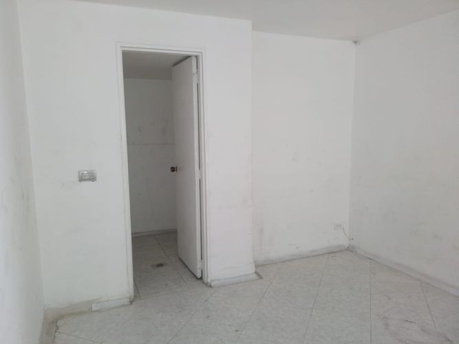 Oficina en arriendo en Camino Verde, Envigado, 37 m² · foto 7 de 7