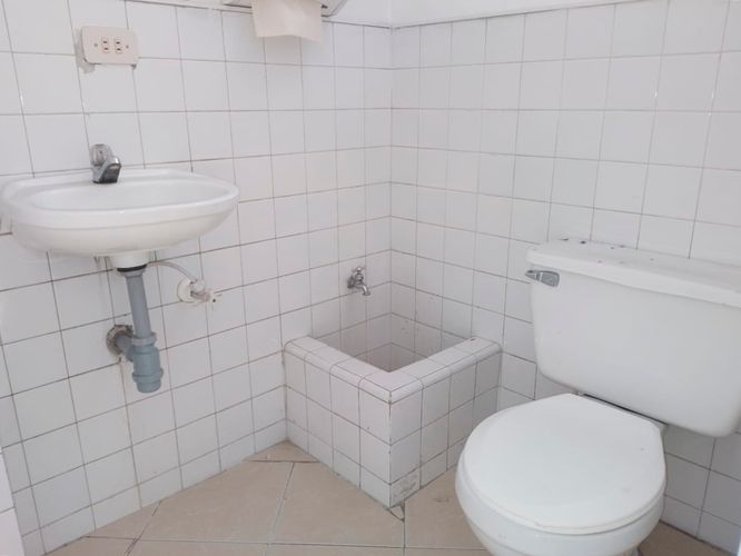 Oficina en arriendo en Camino Verde, Envigado, 37 m² · foto 10 de 10