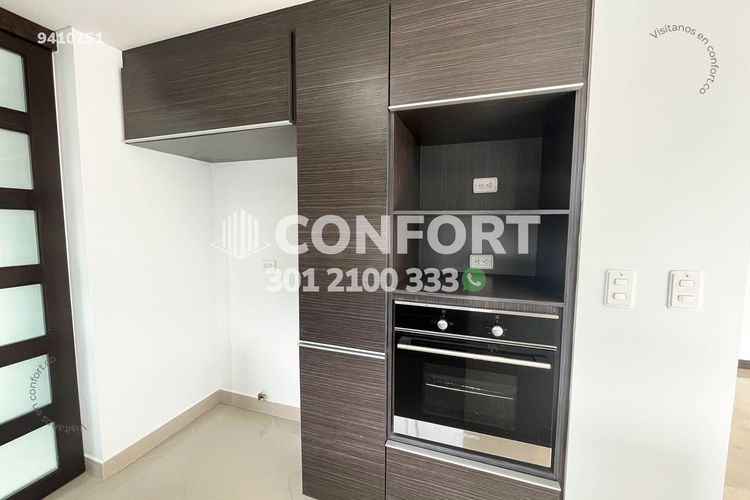 Apartamento de 3 alcobas en arriendo en Santa María De Los Ángeles, Medellín, 120 m² · foto 4 de 24