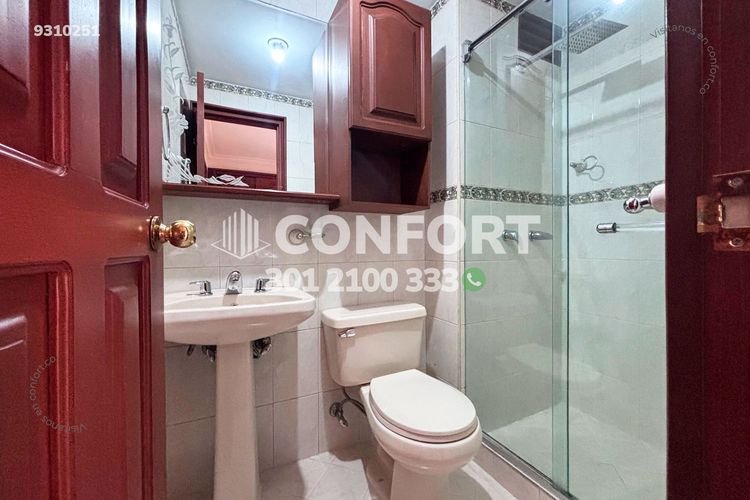 Apartamento de 3 alcobas en arriendo en Los Balsos, Medellín, 100 m² · foto 9 de 21