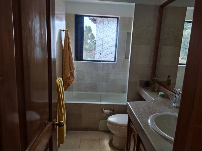 Casa de 4 alcobas en venta en Bosque Medina, Bogotá, 378 m² · foto 19 de 20