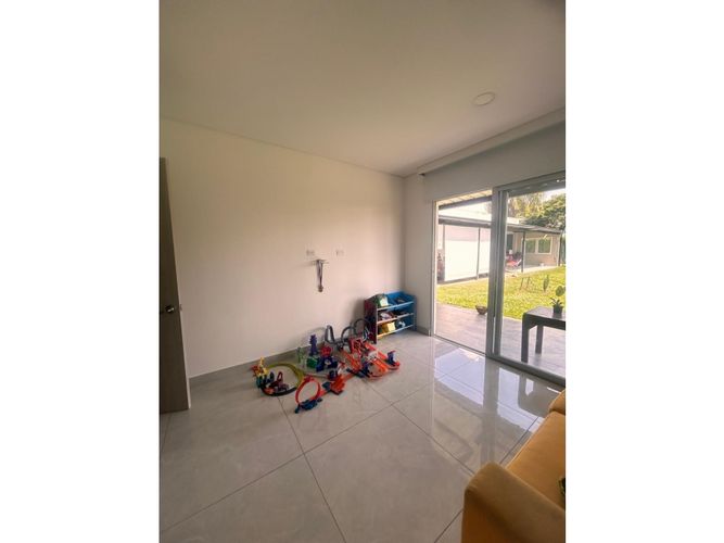 Casa de 4 alcobas en venta en Alfaguara, Jamundí, 600 m² · foto 24 de 24