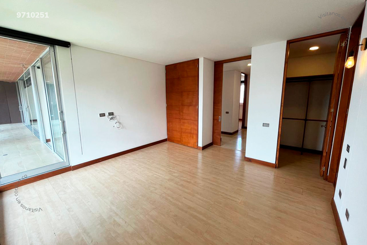 Apartamento en arriendo en Los Parra, Medellín · foto 10 de 24