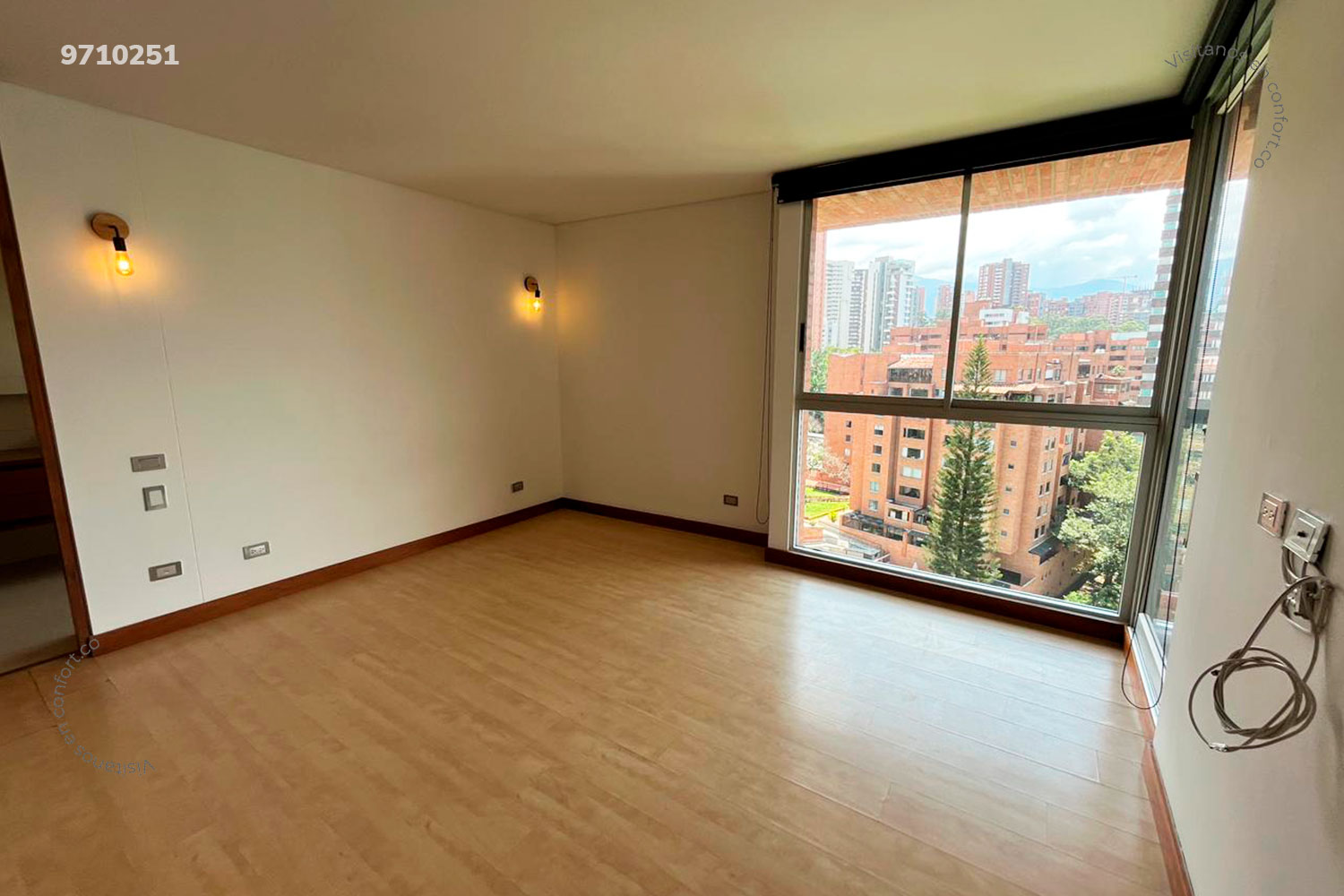 Apartamento en arriendo en Los Parra, Medellín · foto 8 de 24