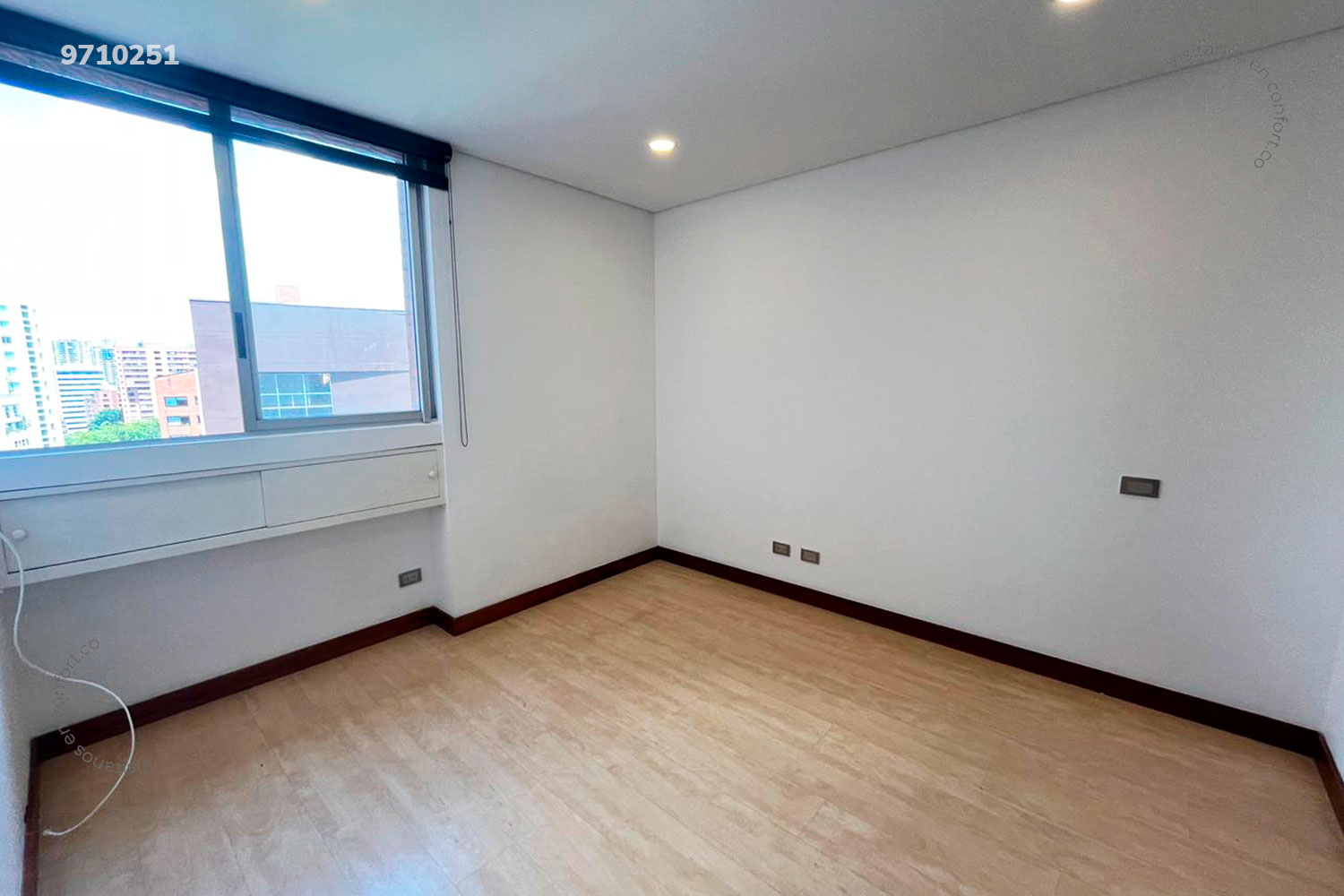 Apartamento en arriendo en Los Parra, Medellín · foto 16 de 24