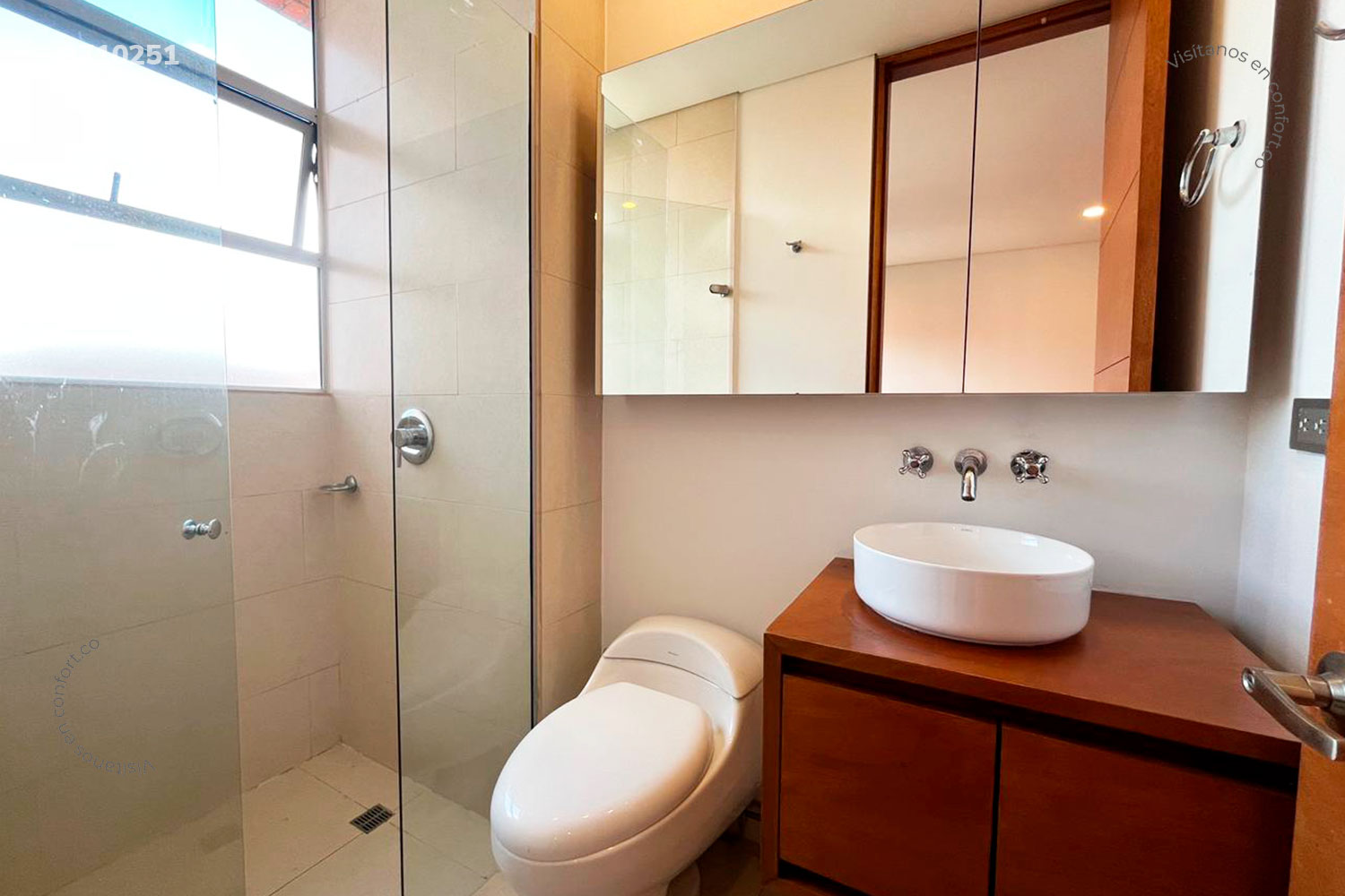Apartamento en arriendo en Los Parra, Medellín · foto 23 de 24
