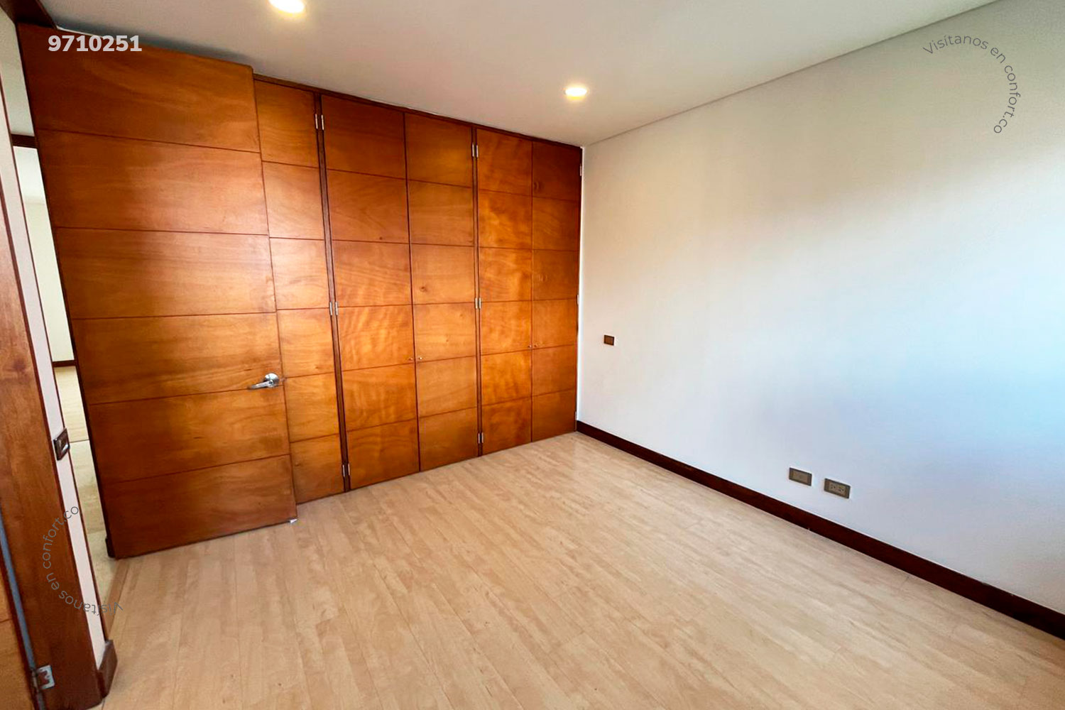 Apartamento en arriendo en Los Parra, Medellín · foto 19 de 24