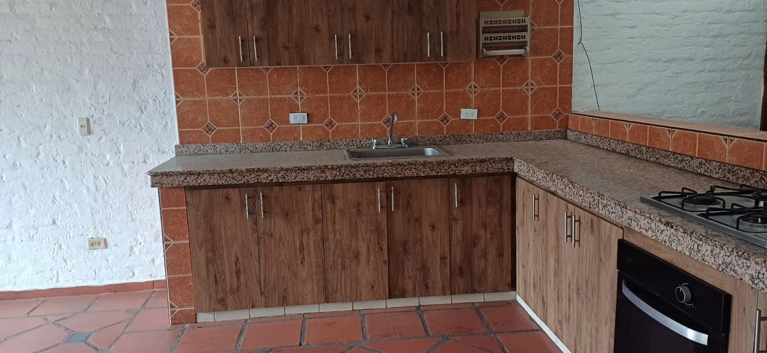 Casa de 7 alcobas en venta en La Pradera, Jamundí, 360 m² · foto 18 de 24
