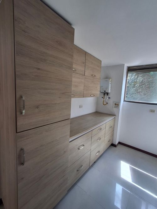 Apartamento de 3 alcobas en arriendo en Urbanización Las Cumbres, Medellín, 120 m² · foto 6 de 19