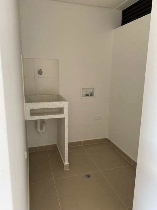 Apartamento de 2 alcobas en arriendo en Barro Blanco, Rionegro, 55 m² · foto 11 de 13