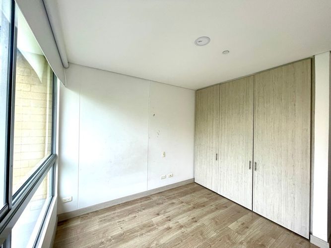Apartamento de 3 alcobas en venta en Castropol, Medellín, 136 m² · foto 7 de 11