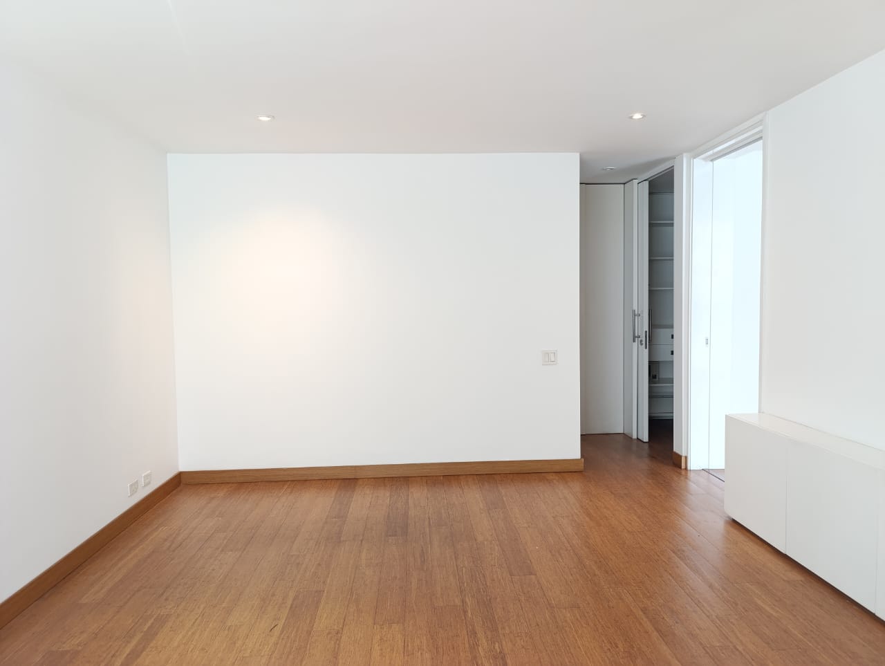 Apartamento en arriendo en El Poblado, Medellín · foto 12 de 19
