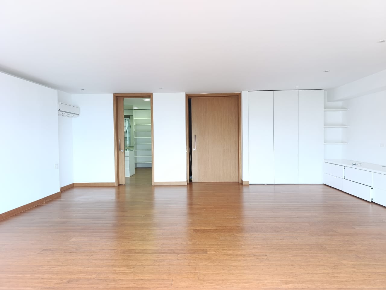 Apartamento en arriendo en El Poblado, Medellín · foto 15 de 19