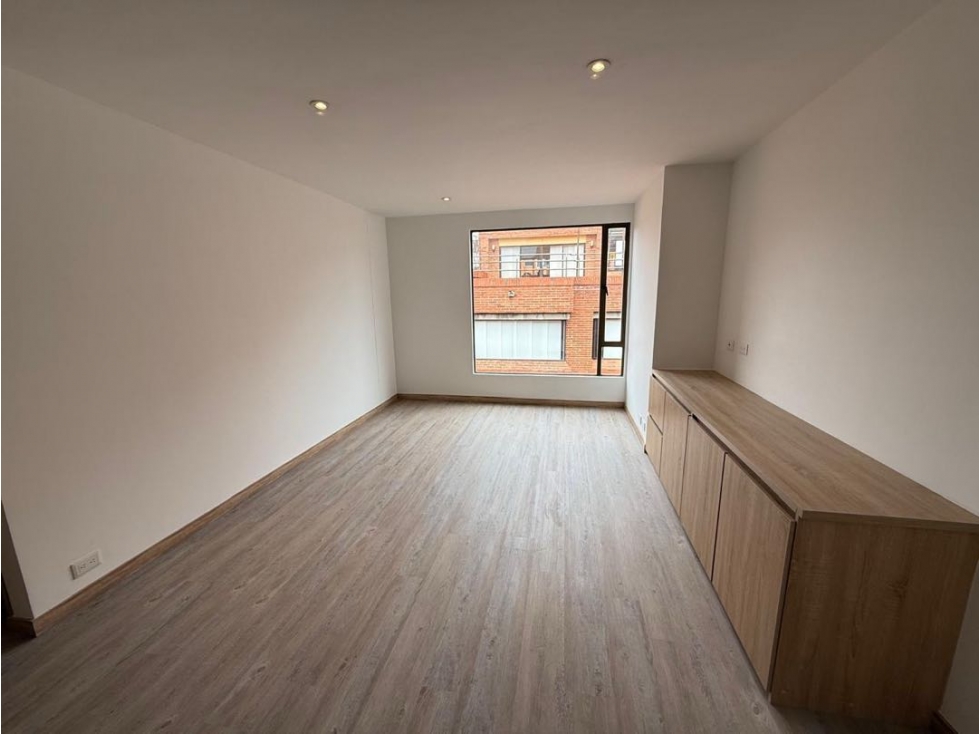 Apartamento en venta en Cedritos, Bogotá · foto 9 de 17