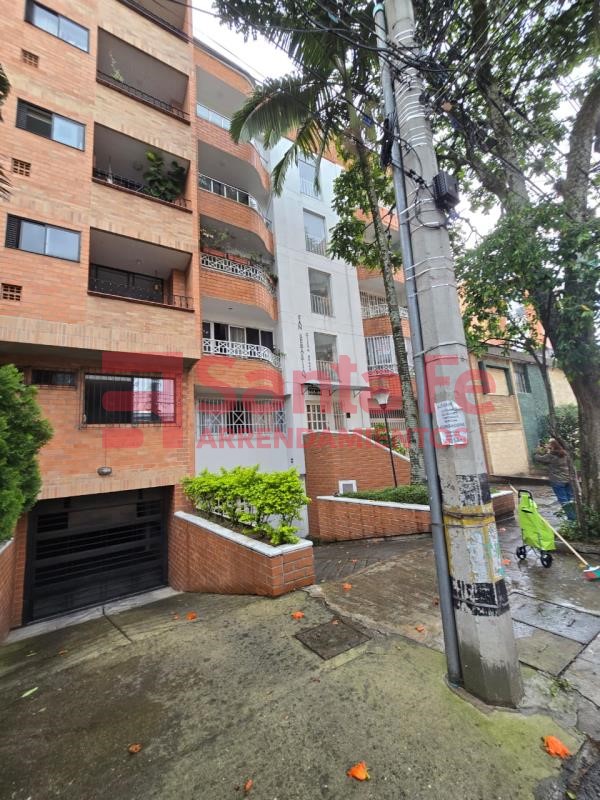 Apartamento en venta en Conquistadores, Medellín 2