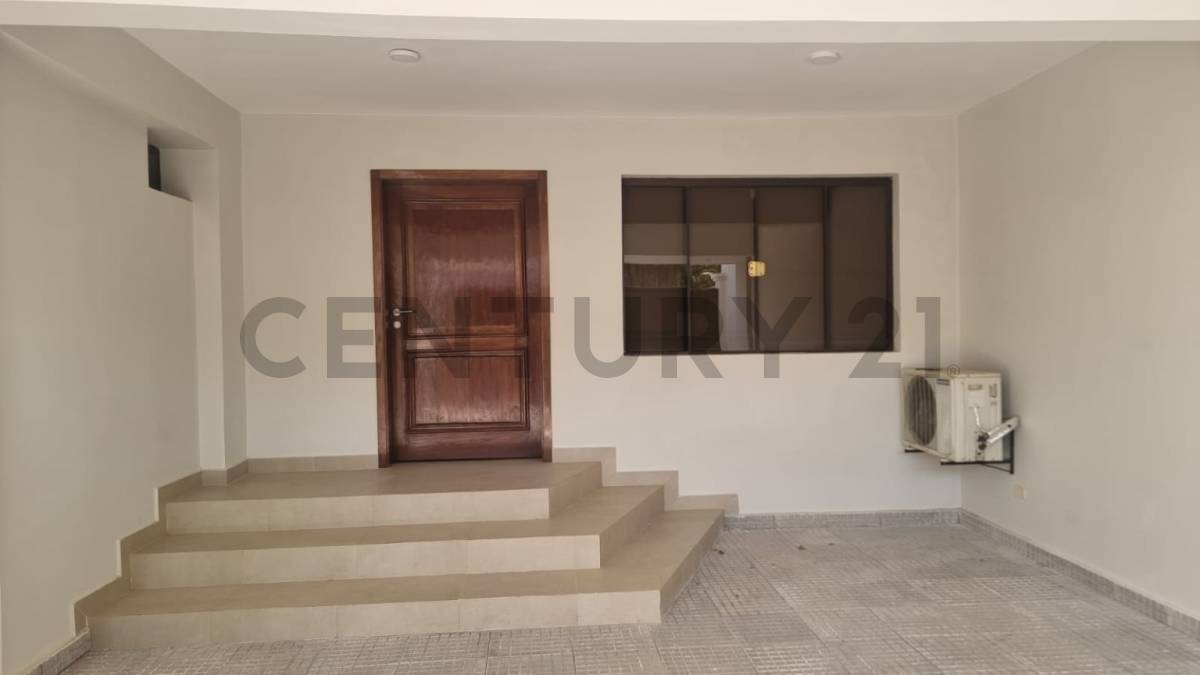 Alquiler de Casa en Mburicaó, Asunción — foto 2