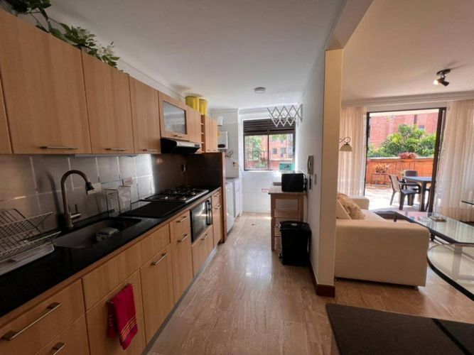Apartamento de 1 alcoba en arriendo en La Frontera, Medellín, 70 m² · foto 3 de 13