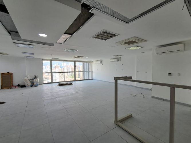 Oficina en arriendo en Los Balsos, Medellín, 185 m² · foto 6 de 20