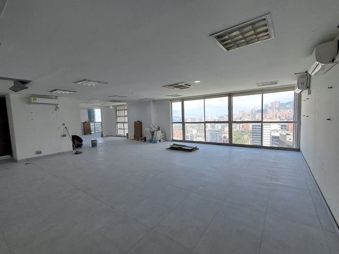 Oficina en arriendo en Los Balsos, Medellín, 185 m² · foto 7 de 20