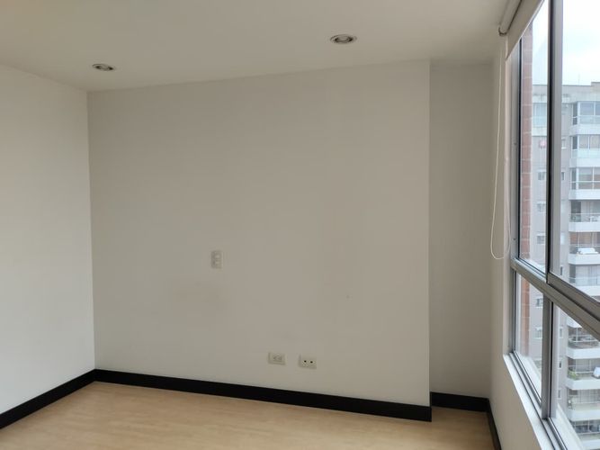 Apartamento de 3 alcobas en arriendo en El Poblado, Medellín, 122 m² · foto 16 de 18