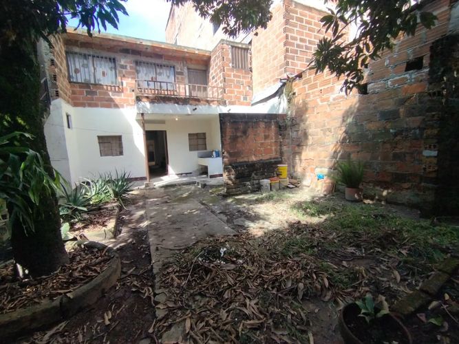 Bodega en arriendo en Cristo Rey, Medellín, 250 m² · foto 4 de 20