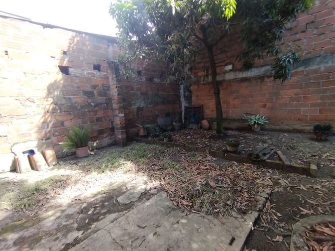 Bodega en arriendo en Cristo Rey, Medellín, 250 m² · foto 5 de 20