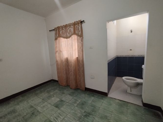 Bodega en arriendo en Cristo Rey, Medellín, 250 m² · foto 8 de 20