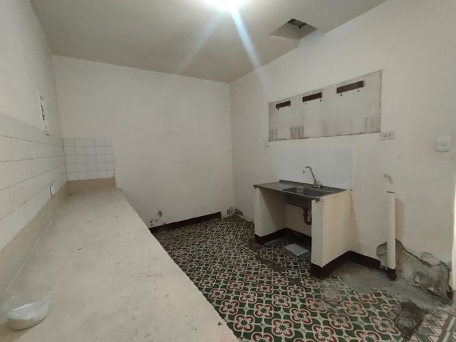 Bodega en arriendo en Cristo Rey, Medellín, 250 m² · foto 16 de 20