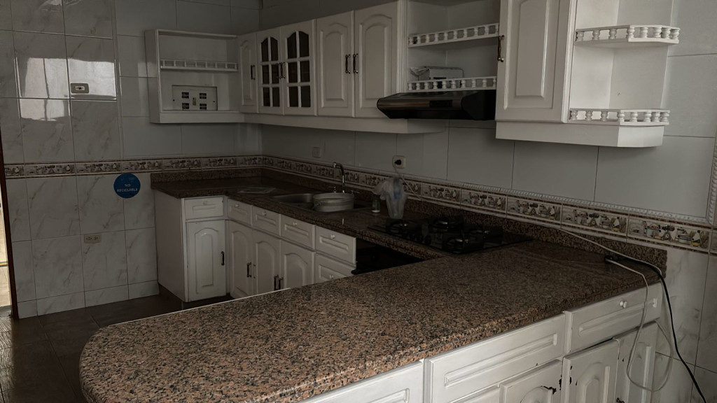 Apartamento en venta en Quinta Paredes, Bogotá · foto 7 de 10