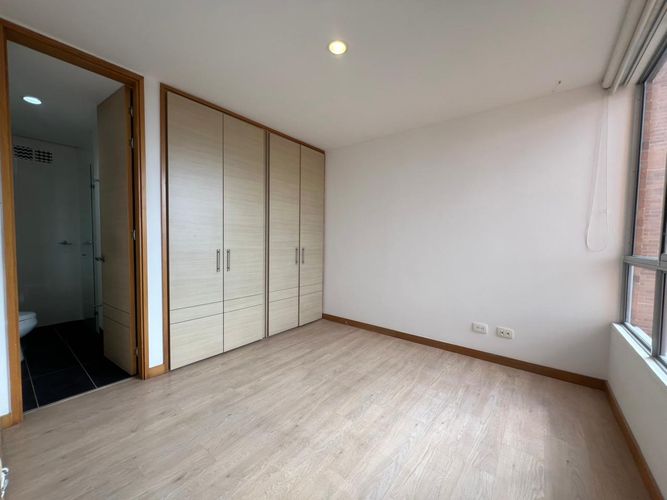 Apartamento de 3 alcobas en arriendo en Loma Benedictinos, Envigado, 140 m² · foto 14 de 20