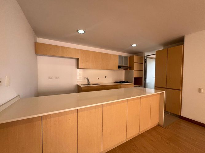 Apartamento de 3 alcobas en arriendo en Loma Benedictinos, Envigado, 140 m² · foto 5 de 20