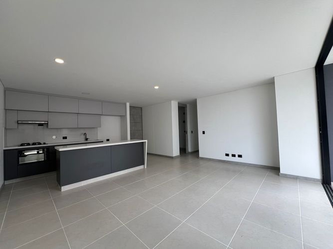 Apartamento de 2 alcobas en arriendo en Loma Del Esmeraldal, Envigado, 90 m² · foto 8 de 15