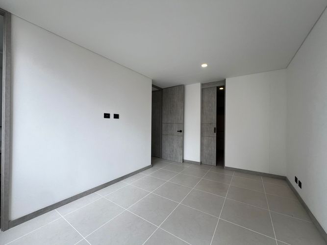 Apartamento de 2 alcobas en arriendo en Loma Del Esmeraldal, Envigado, 90 m² · foto 10 de 15