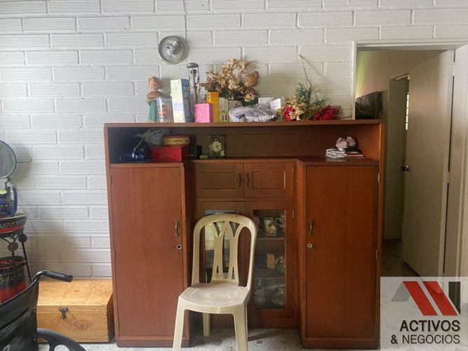 Casa de 4 alcobas en arriendo en La Aguacatala, Medellín, 217 m² · foto 24 de 24