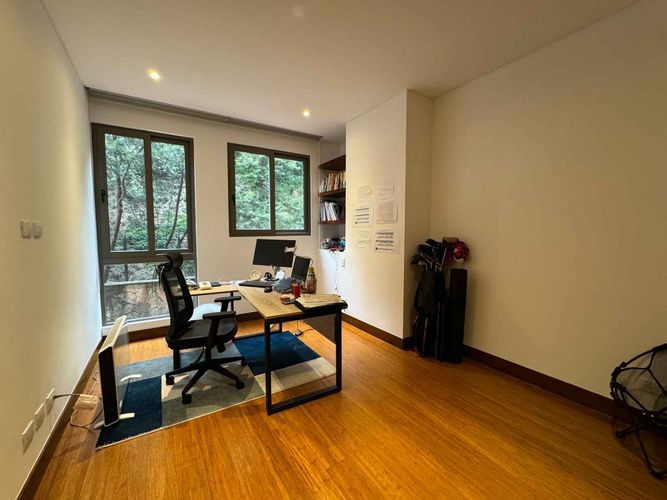Apartamento de 4 alcobas en venta en Cerros De Los Alpes, Bogotá, 309 m² · foto 13 de 15
