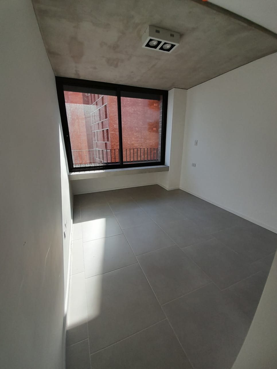 En alquiler Departamento de 2 habitaciones en Edificio Bernardino — foto 3