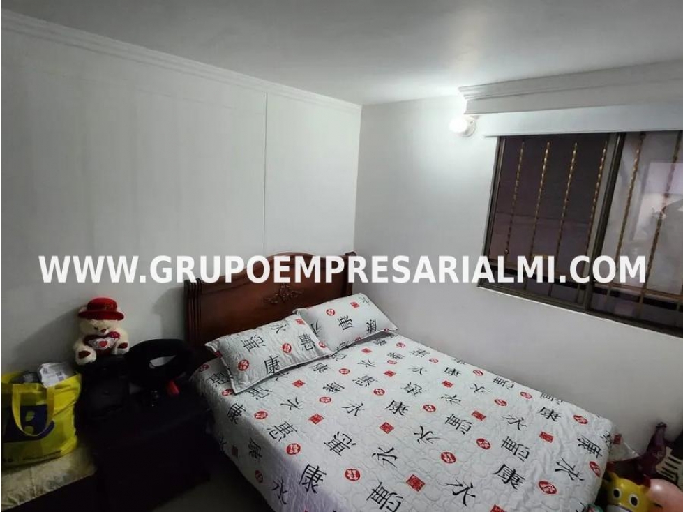 Apartamento en venta en Laureles, Medellín 5
